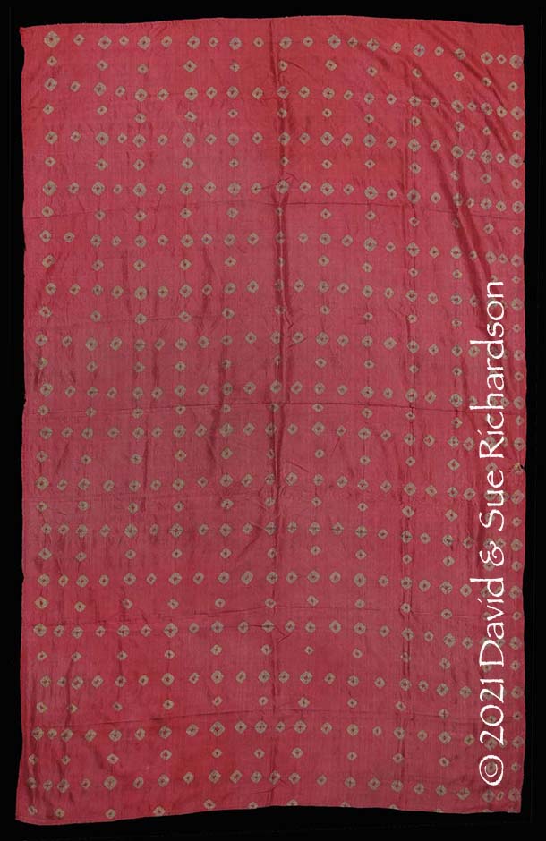 Description: A simple kiet cloth