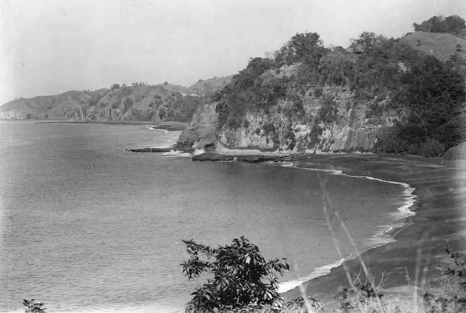 Description: The coastline of Ende in 1927