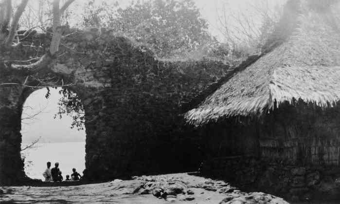 Description: The north entrance to the Solor fort